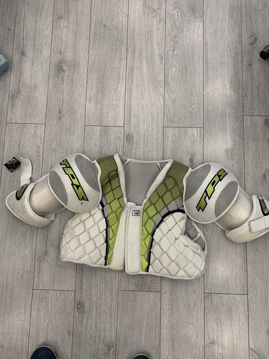 Нагрудник для хоккея TPS, L