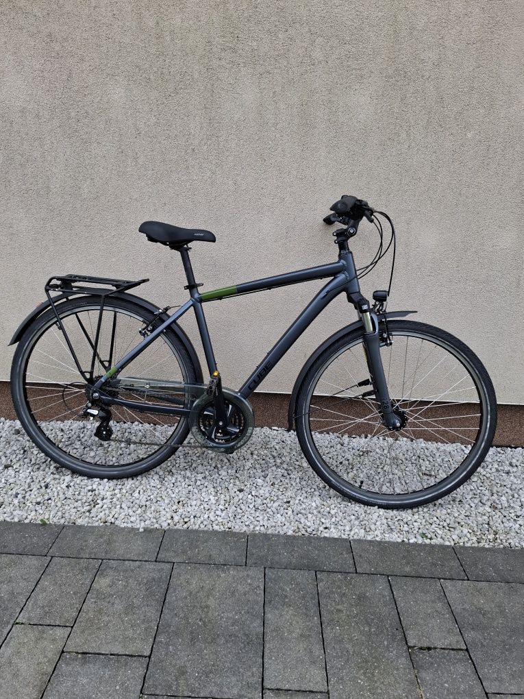Cube Touring trekking