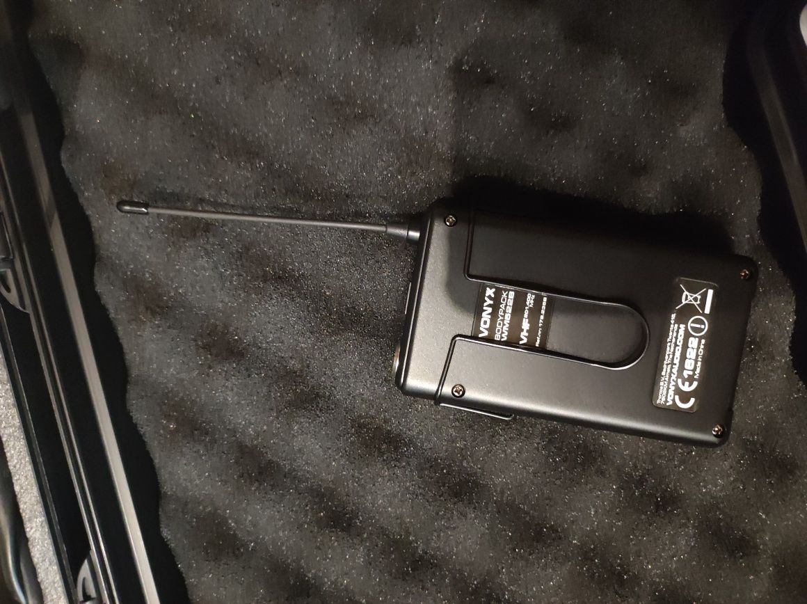 Zestaw mikrofonów nagłownych VHF Vonyx WM522B