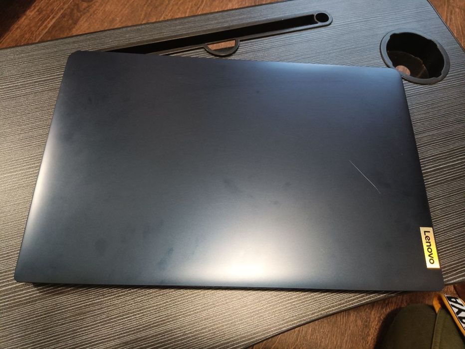 Lenovo IdeaPad 1 15AMN7
