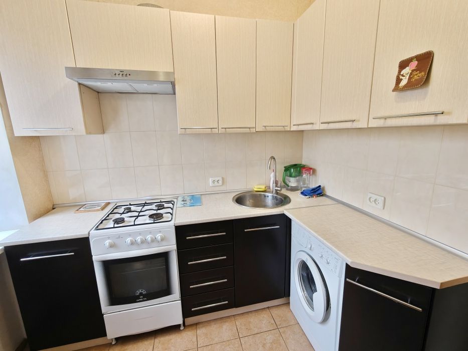 Оренда однокімнатної квартири у Дніпровському р-ні (Лобановського 25)