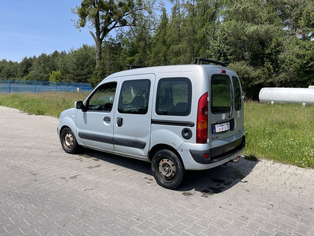Renault Kangoo 1,5 Diesel 2006r. Z hakiem.