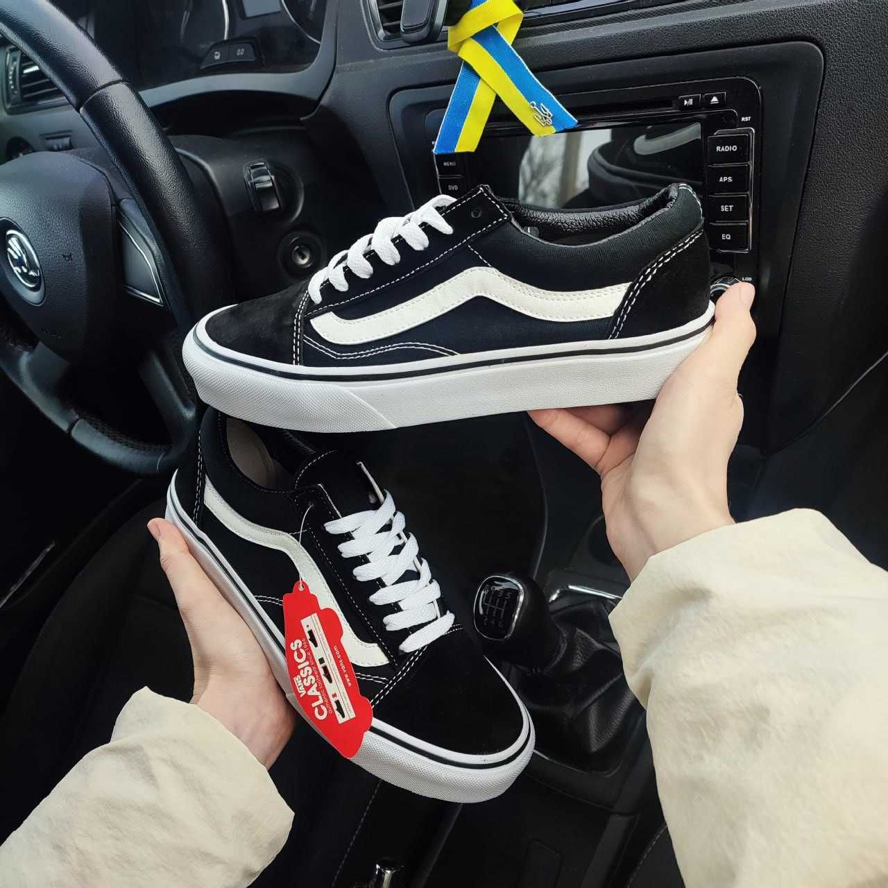 ТОП ліцензія Кеди Vans Old Skool чорні з білим Ванси олд скул