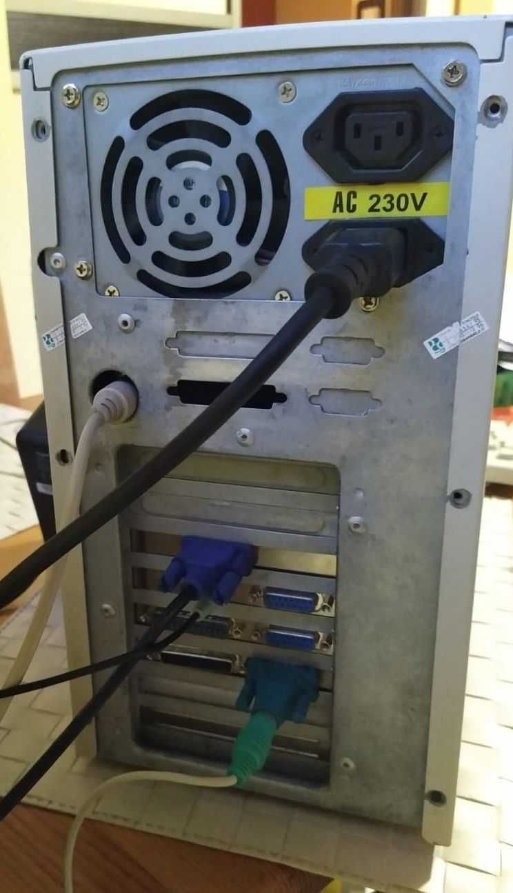 RETRO Komputer AT 386 SX33 Mhz kompletny klasyk w super stanie!