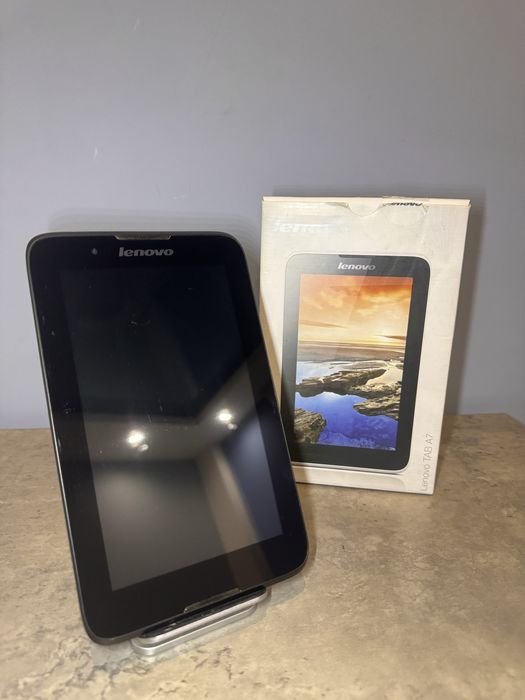 Планшет Lenovo A3300-HV