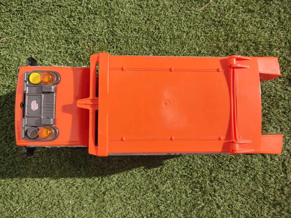 Camião do lixo laranja, de brincar