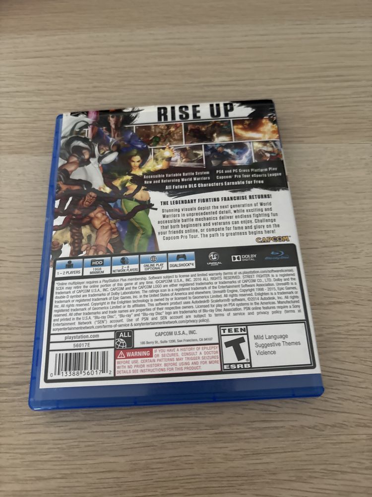 Jogo CD Street Fighter V plastation 4