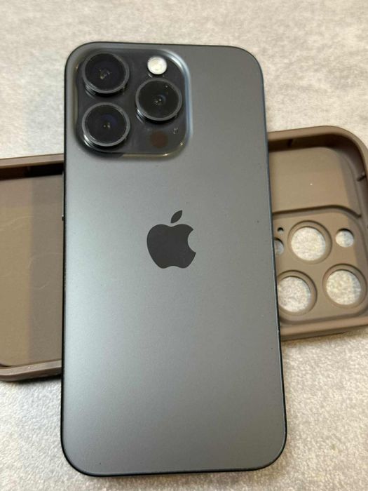 Iphone 15 pro 89% kondycja