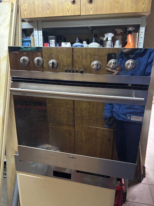 Kuchenka elektryczna z piekarnikiem do zabudowy