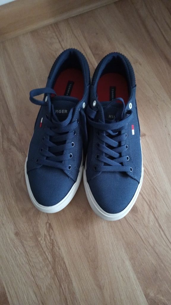 Trampki damskie firmy Tommy Hilfiger