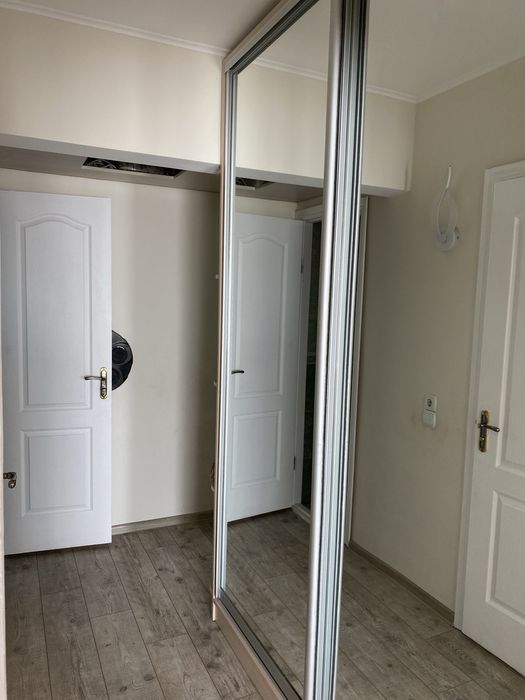 Продам велику гарну двухкімнатну квартиру