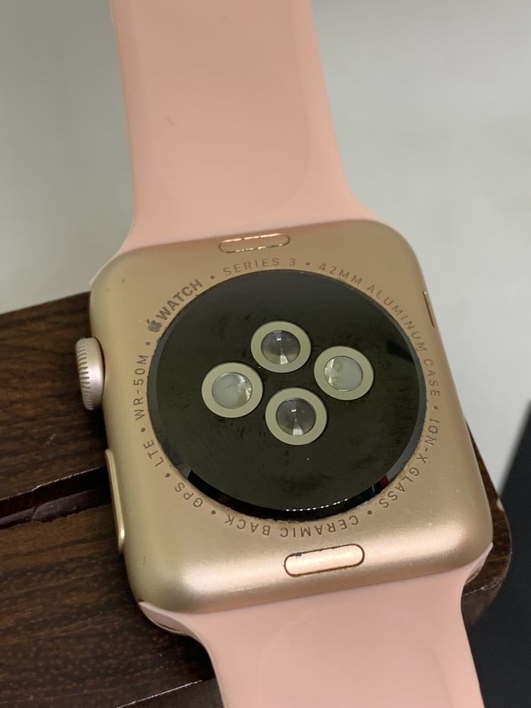 Оригінальні apple watch 3 42 mm rose gold