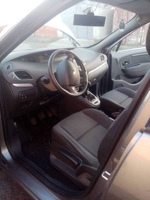 продам Renault Scenic