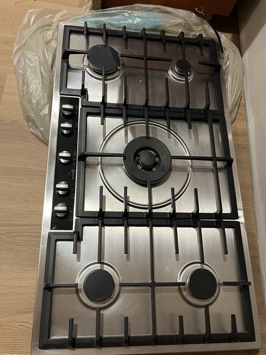 Газова варочна поверхня Neff на 5 камфорок