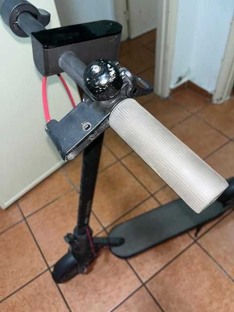 Xiaomi Electric Scooter 4 Black para peças ou aranjo