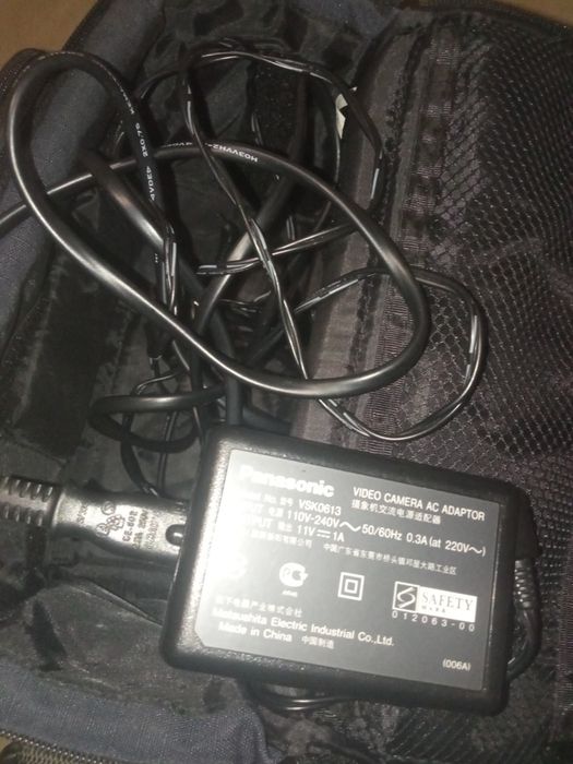 Відеокамера Panasonic NV-VZ17.