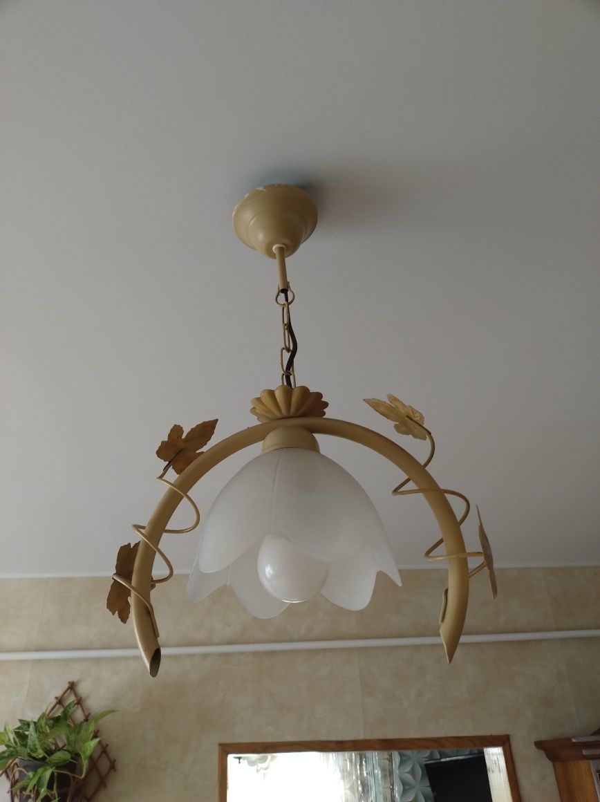 Lampa sufitowa żyrandol