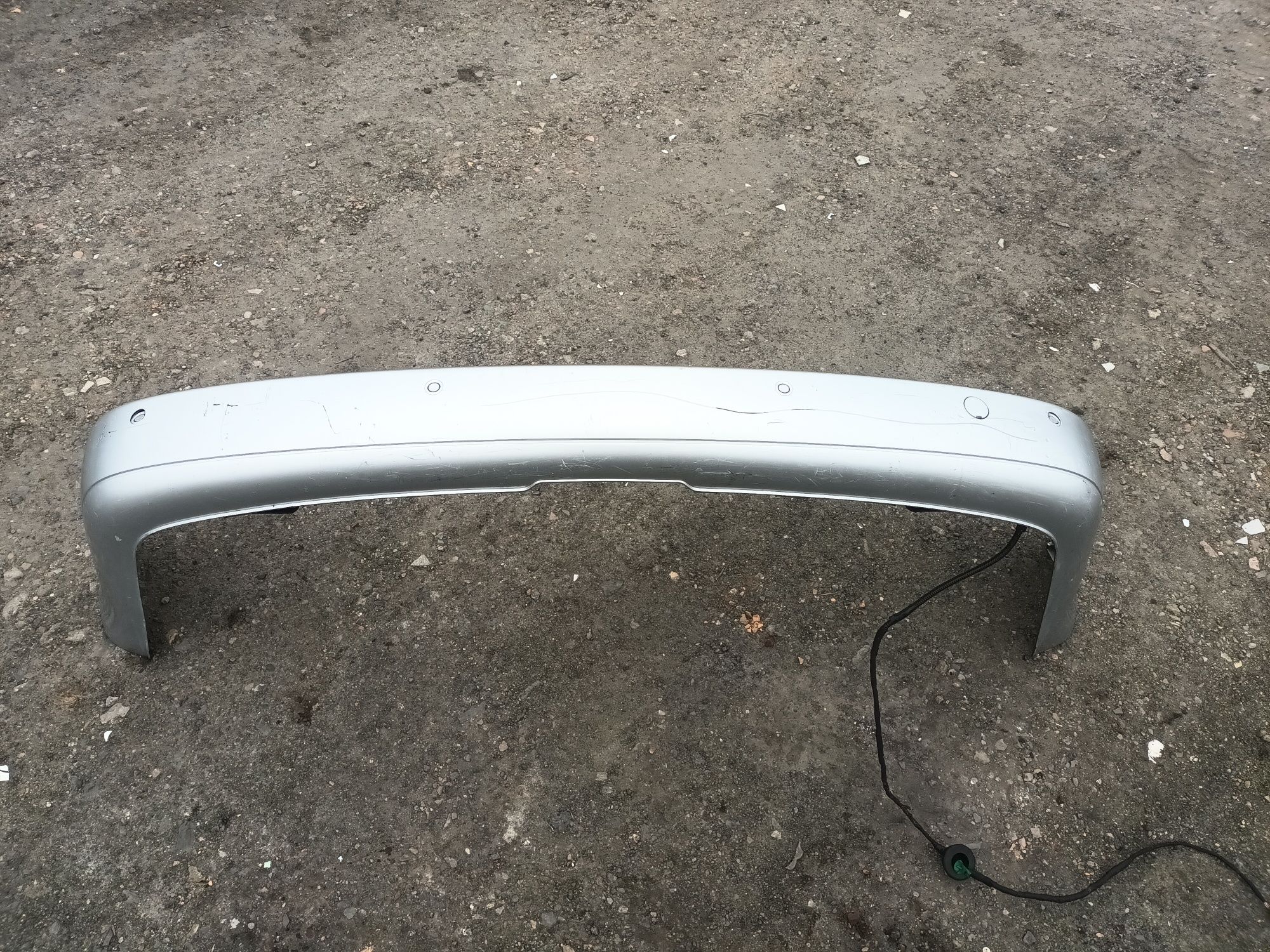 Zderzak Tył Tylny Volkswagen Caddy 2K0 MAXI 4PDC