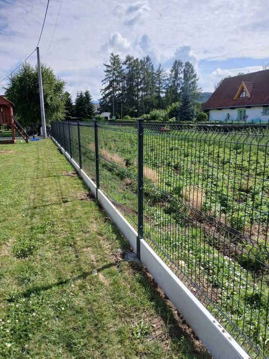 Kompletne ogrodzenie panelowe 173 fi5 z podmurówką - 87zł/mb