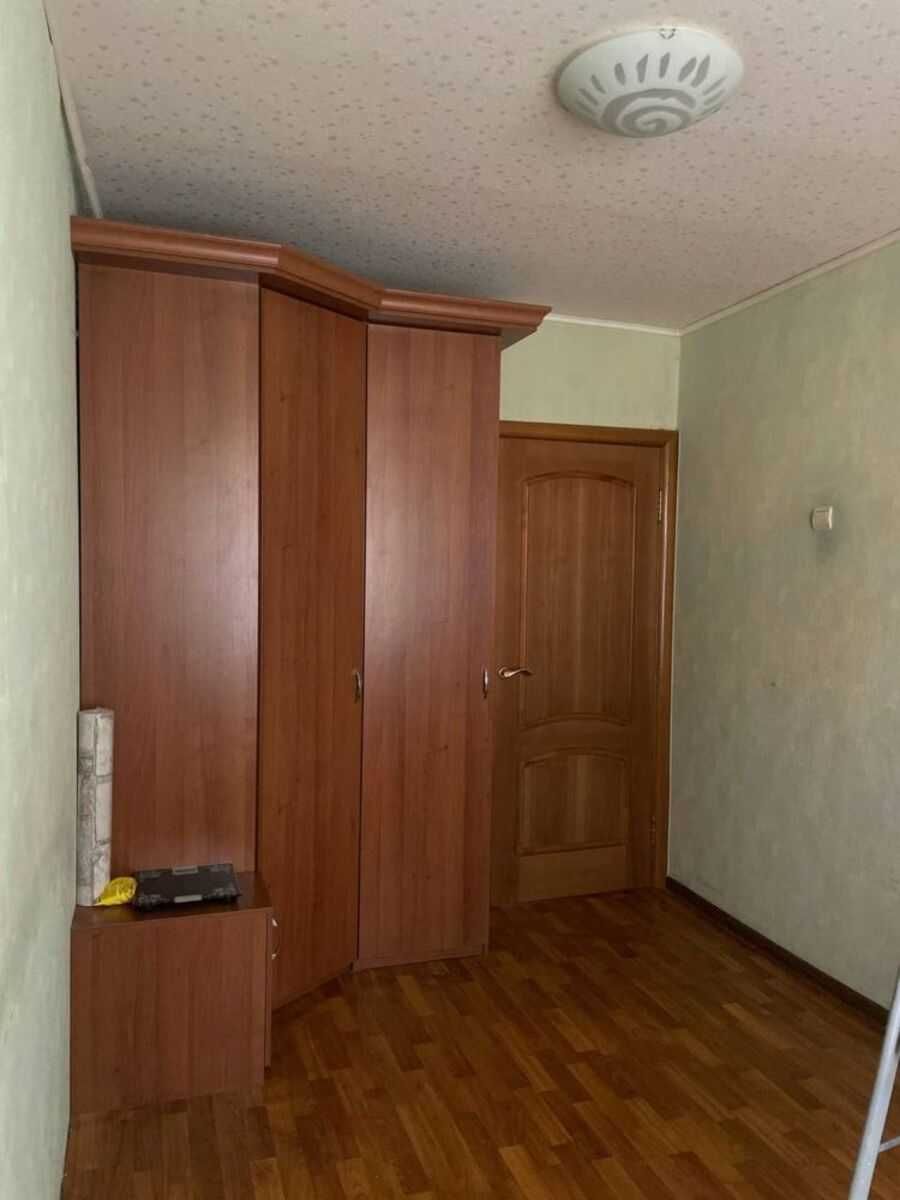 ПРОДАМ 3к квартира пр-т Романа Шухевича (Ватутіна), 26 Б.