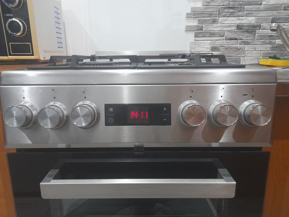 Kuchenka gazowo elektryczna beko