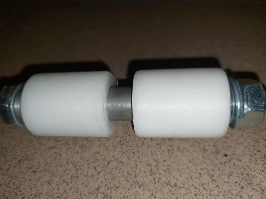 Sprzedam nowa kpl oś wahacza kola rama romet kadet