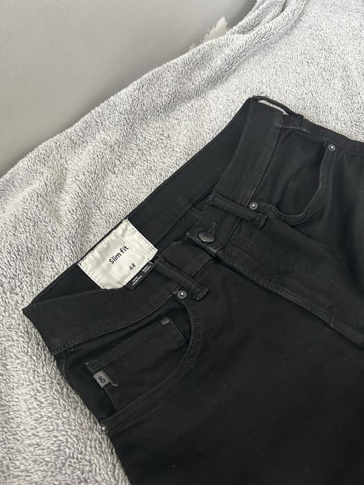 Czarne dżinsowe spodnie H&M slim fit 33/32