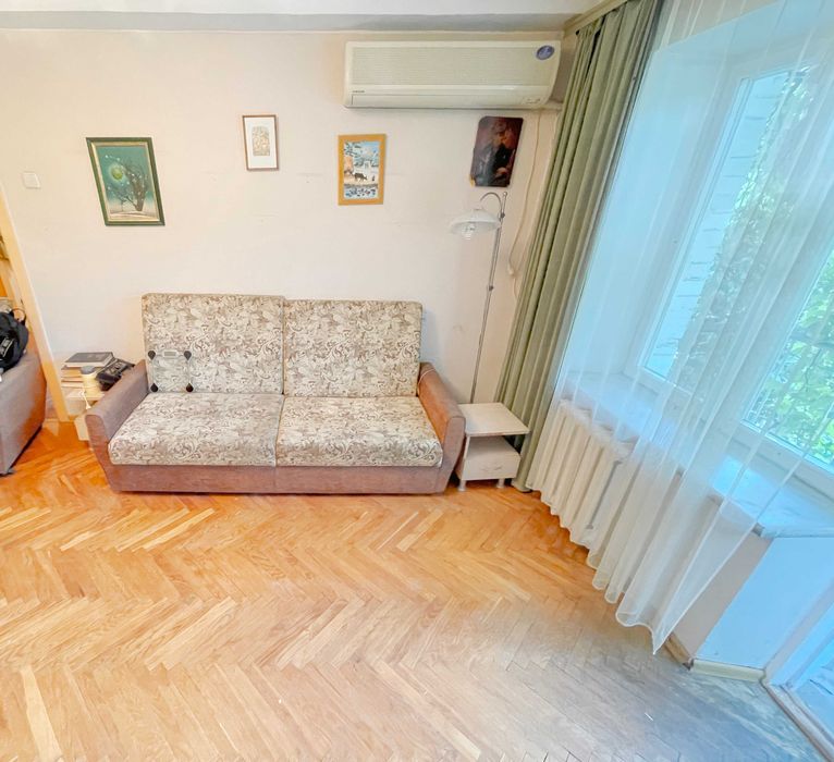 1х квартира метро ЖД Вокзал, улица Тополева 6,  Чапека Фучика