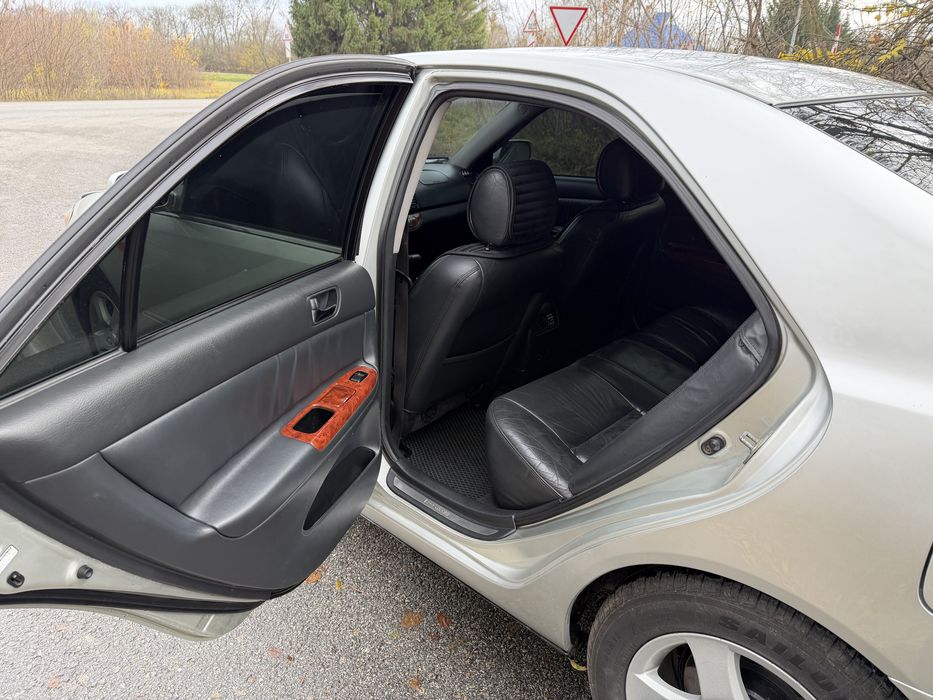 Продам Toyota Camry V6, Гаражне Зберігання