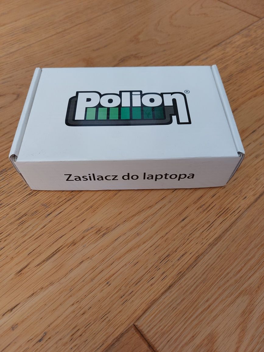 Zasilacz do laptopa