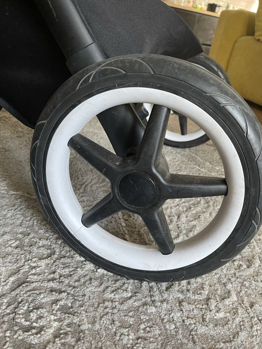 Коляска универсальная 2в1 Bugaboo LYNX