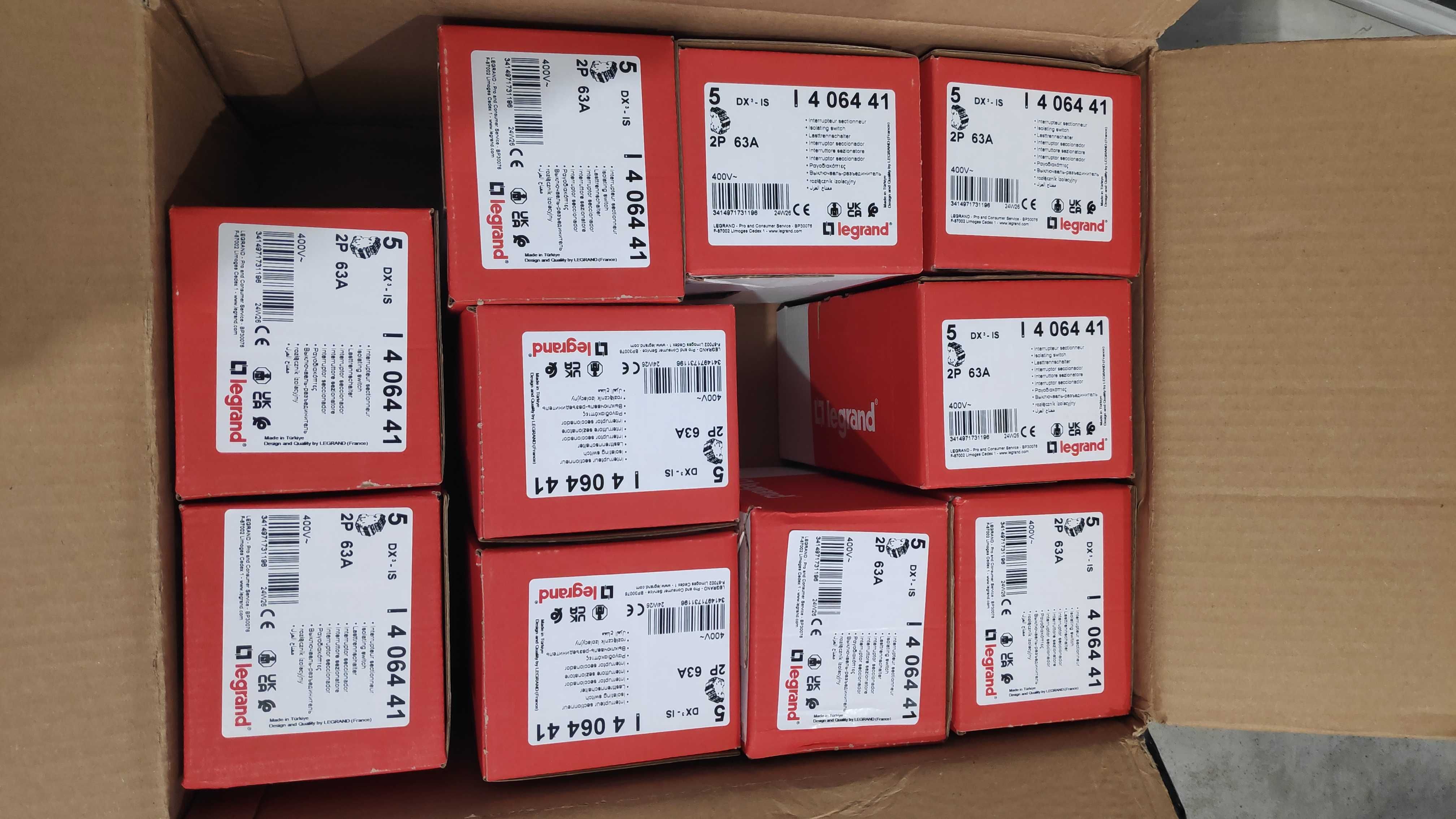 Legrand 406441 DX-IS Przełącznik 2P, 400V, 63A 2moduły