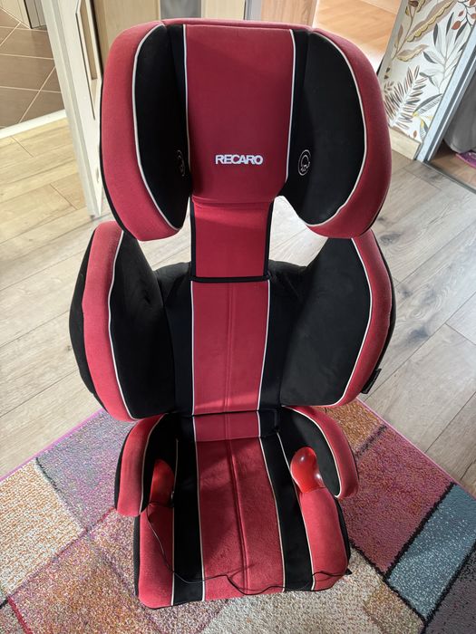 Fotelik Recaro Monza Nova 2 ISOFIX GŁOŚNIKI W ZAGŁÓWKU