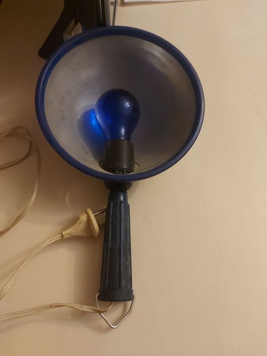 Синя лампа- рефлектор