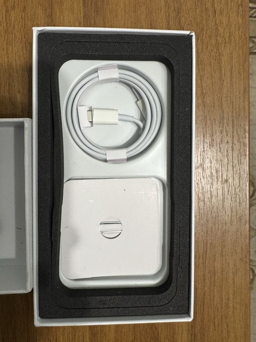 Продам iPhone 13 Pro Max 128 Gb Graphite neverlock б/в