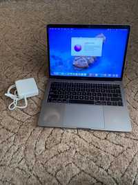 MacBook Pro 2016 i5 256 SSD 8 GB RAM