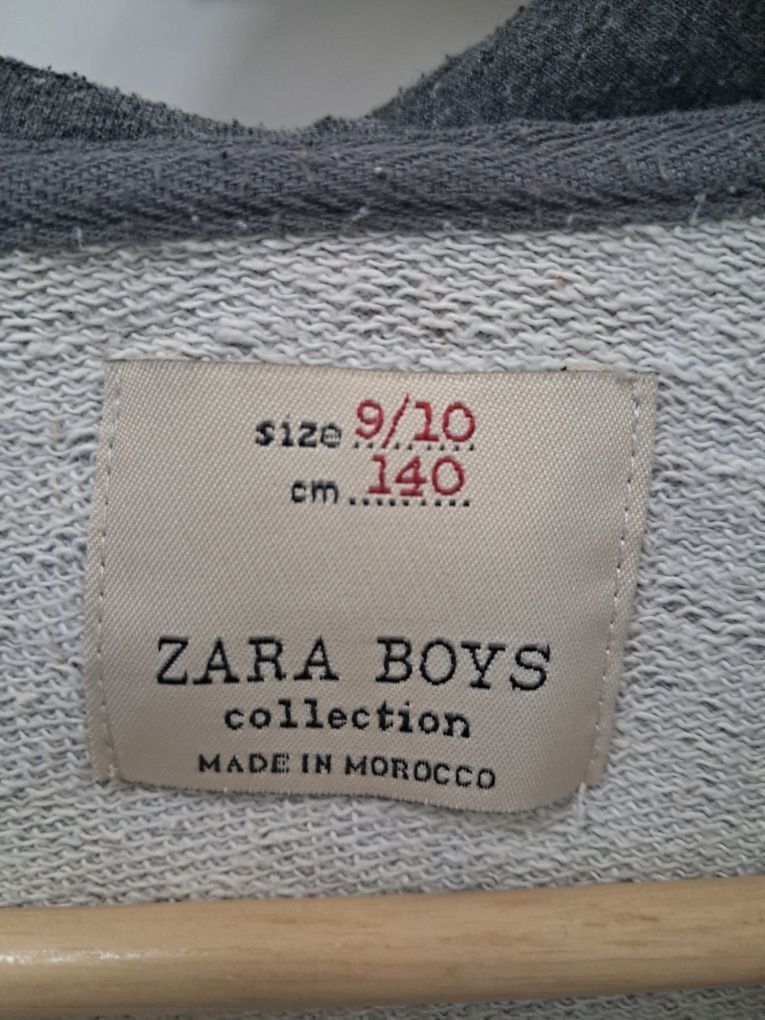 Zara bluza na suwak