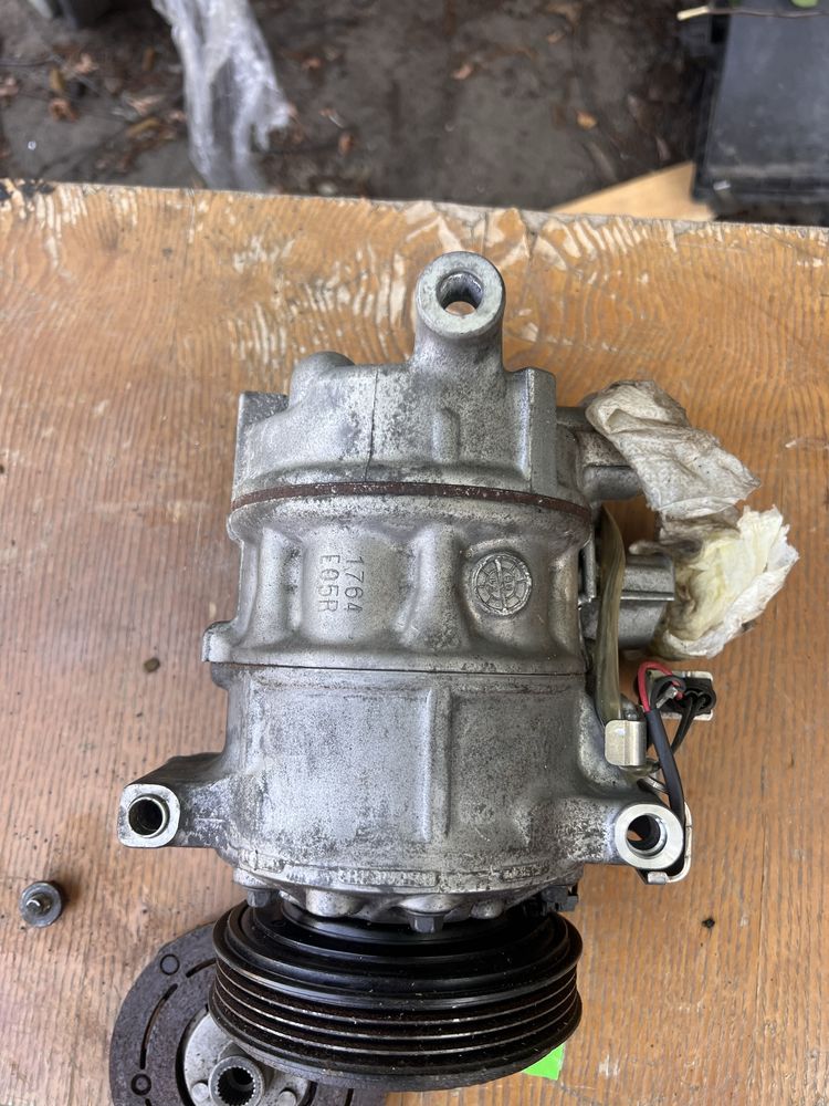Компрессор кондиционера 4K0816803G Audi A6 C8 ауди а6ц8 ауди а7