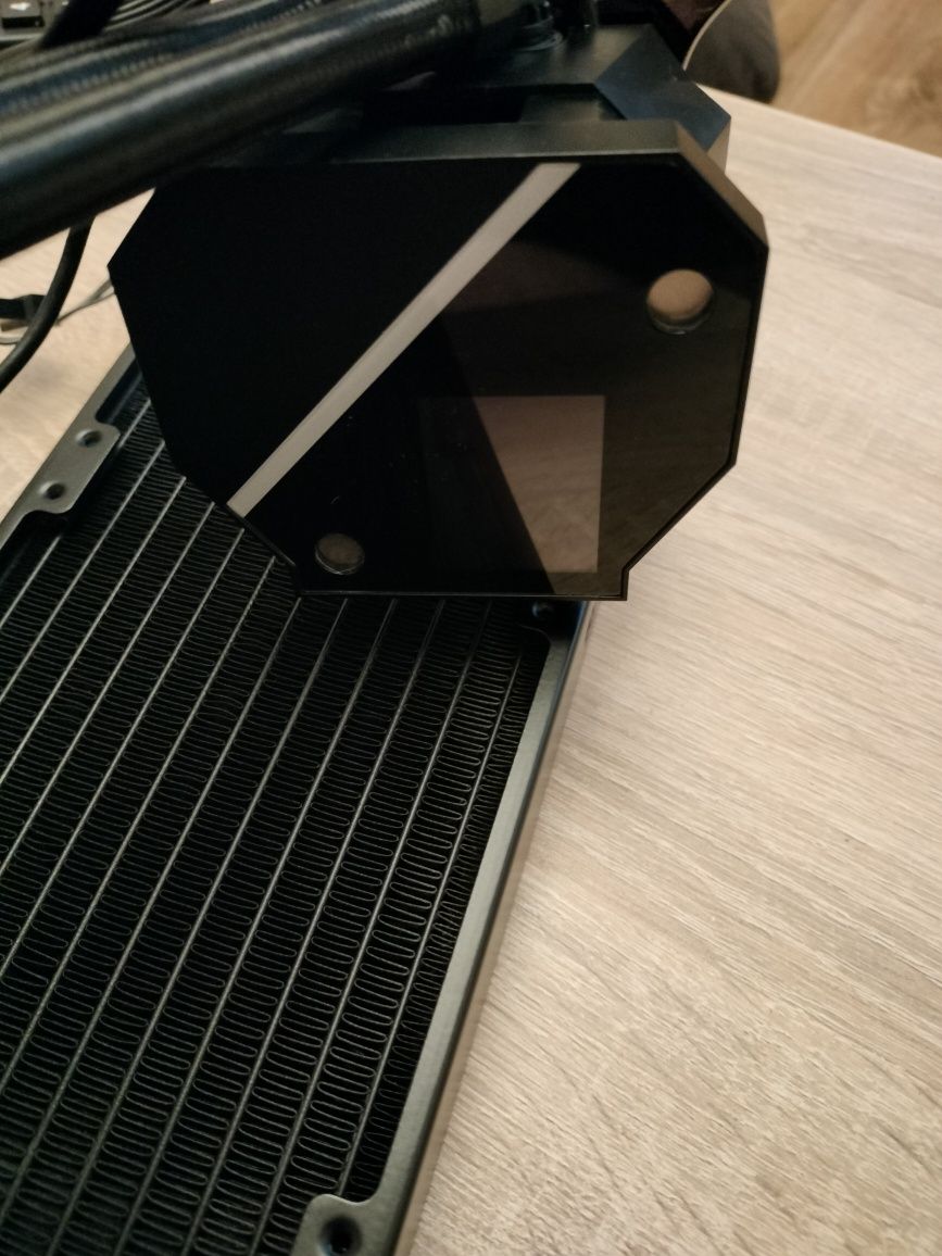 Asus ROG Ryujin 360.
