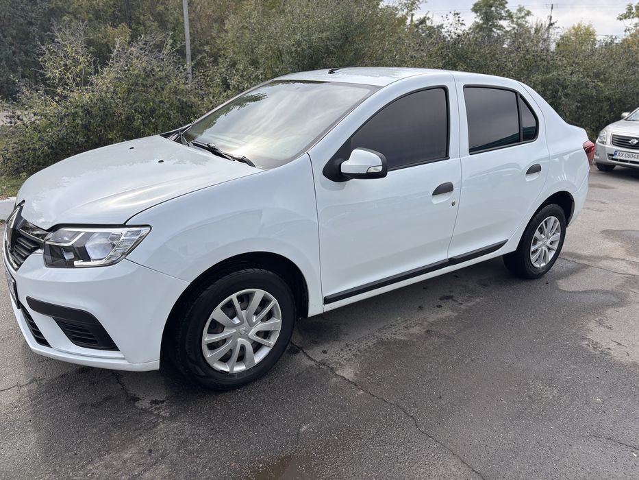 Продам Renault logan 2 2020год цена без тора
