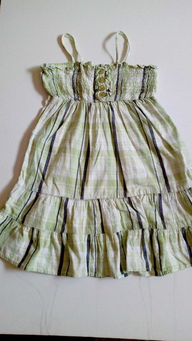 Vestidos criança 5/6 anos