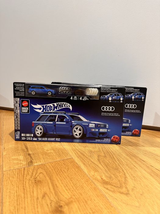 Машина конструктор Hot Wheels Brick Speed Audi Avant RS2 (JGR28)