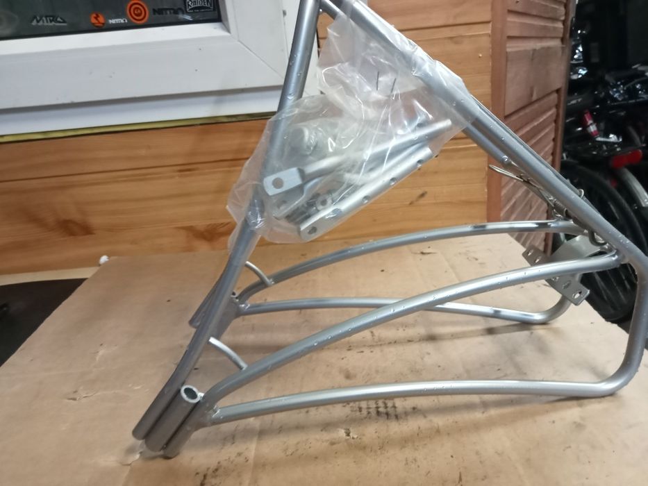 nowy bagażnik rowerowy aluminiowy pod koło 28 cali