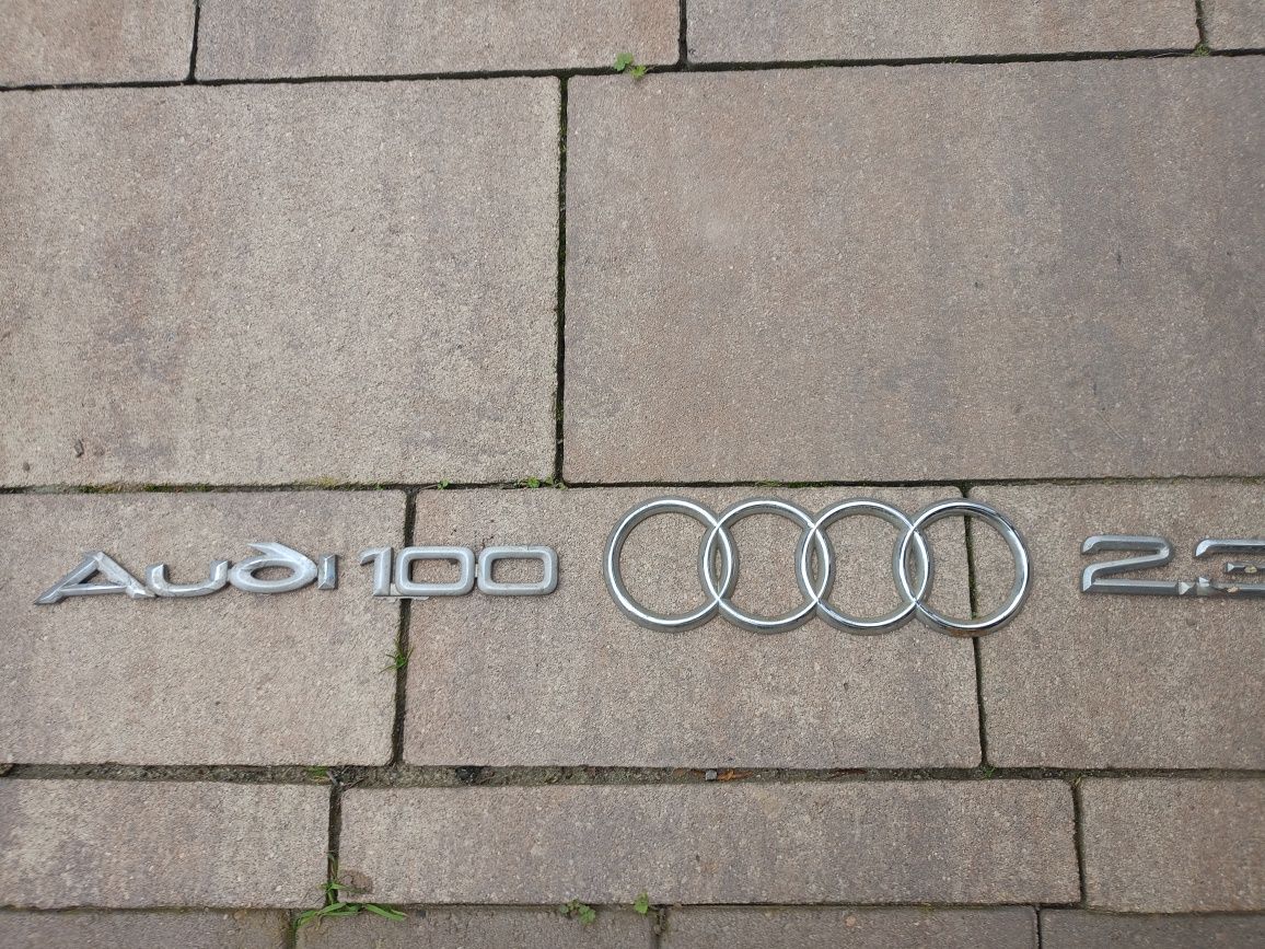 Emblemat logo znaczek audi 100 c4 2.3