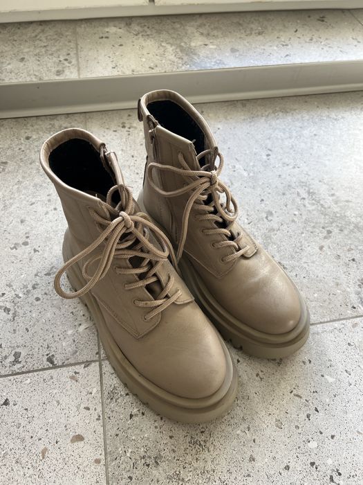 Черевики / черевики бежеві