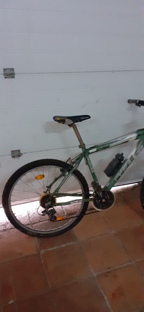 Bicicleta Vag comand camuflada