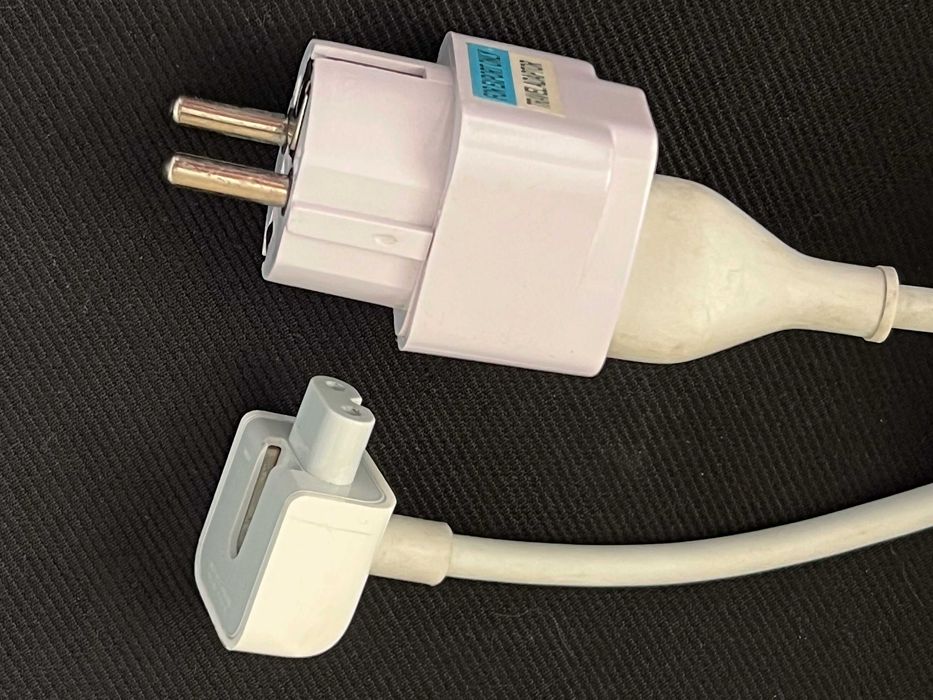Подовжувач адаптера живлення Apple + перехідник на євро-розетку