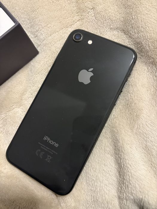 Iphone 8 black kolor