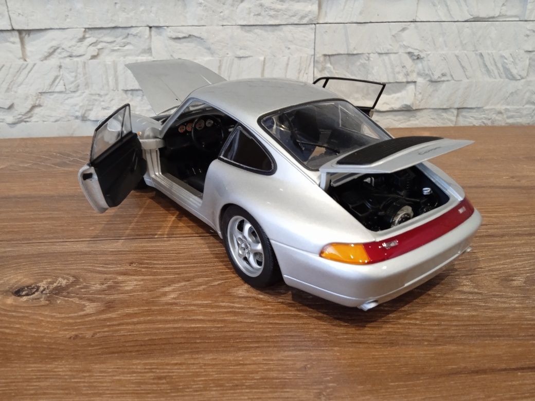 1:18 UT Models Porsche 911 Carrera model