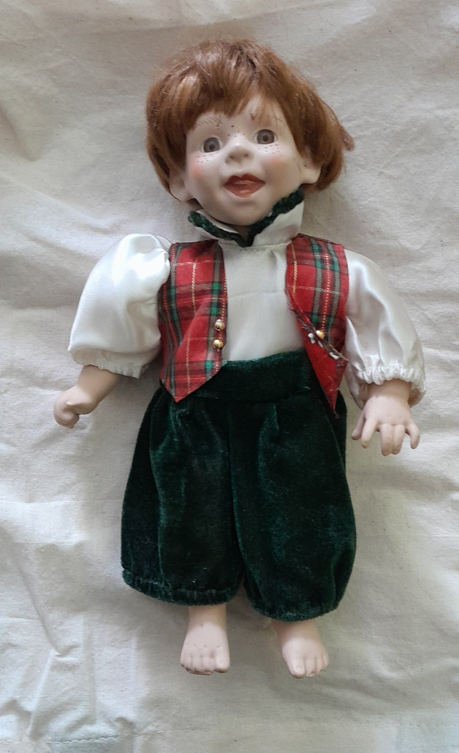 Boneco porcelana